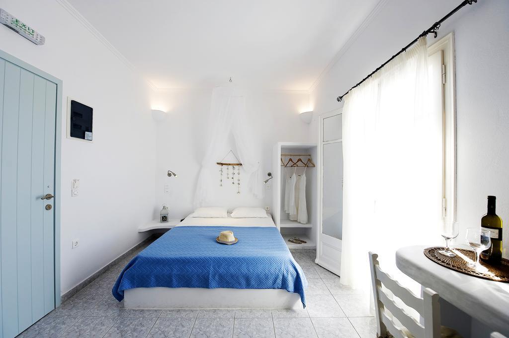 Venia'S Guesthouse 폴로니아 외부 사진
