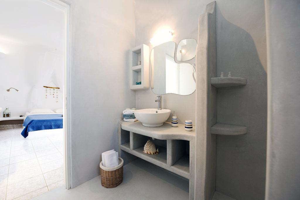 Venia'S Guesthouse 폴로니아 외부 사진
