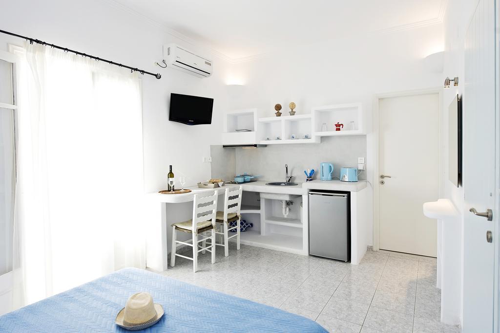 Venia'S Guesthouse 폴로니아 외부 사진